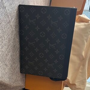 NEW Louis Vuitton Dark Monogram Pouch NEVER USED